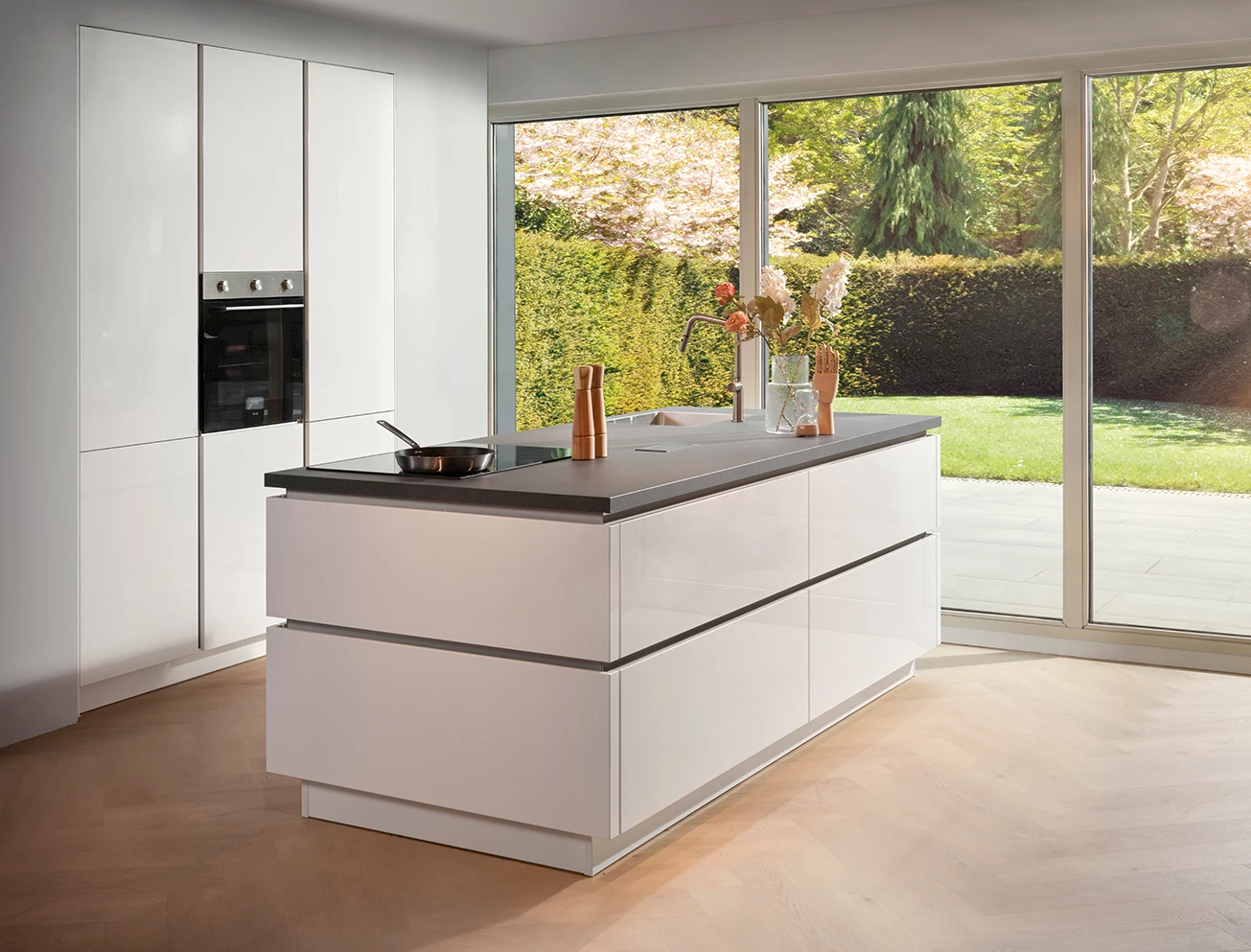 Witte tijdloze keuken