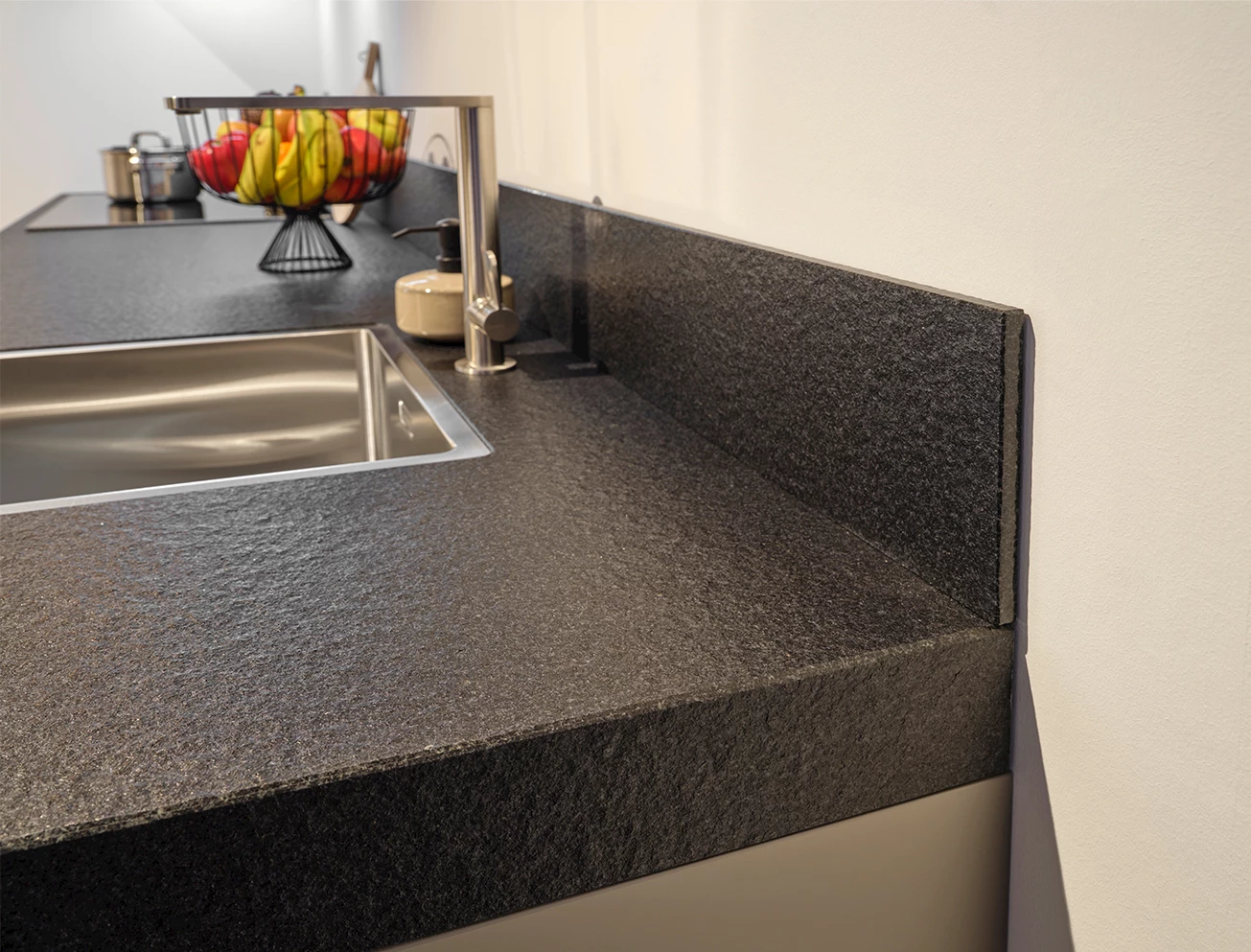 Granieten werkblad schoonmaken