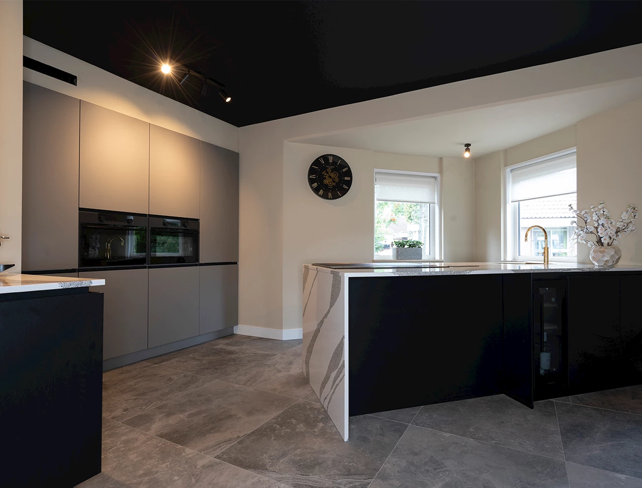 Marmerlook exclusieve keukens