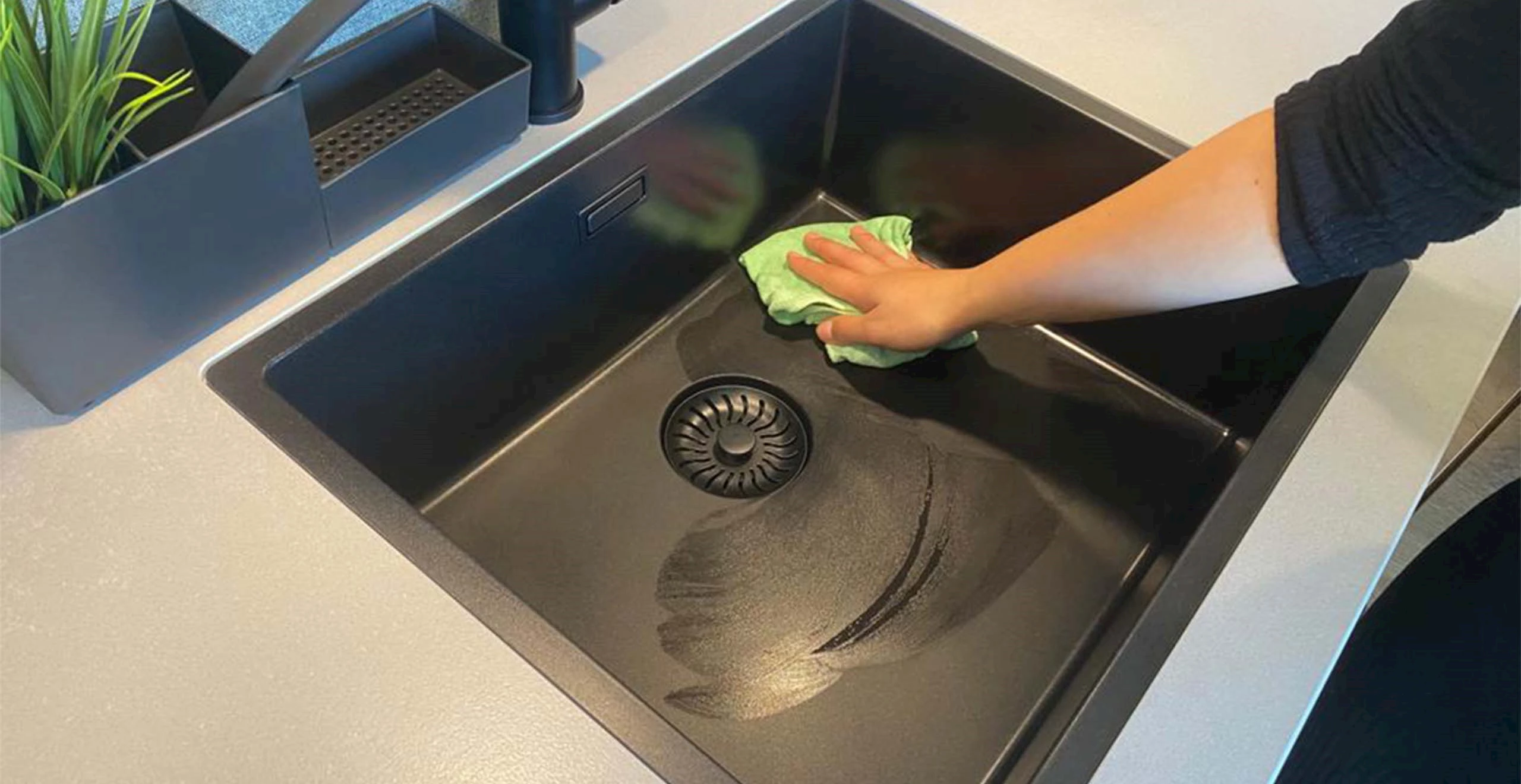 Milde schoonmaakmiddelen keuken