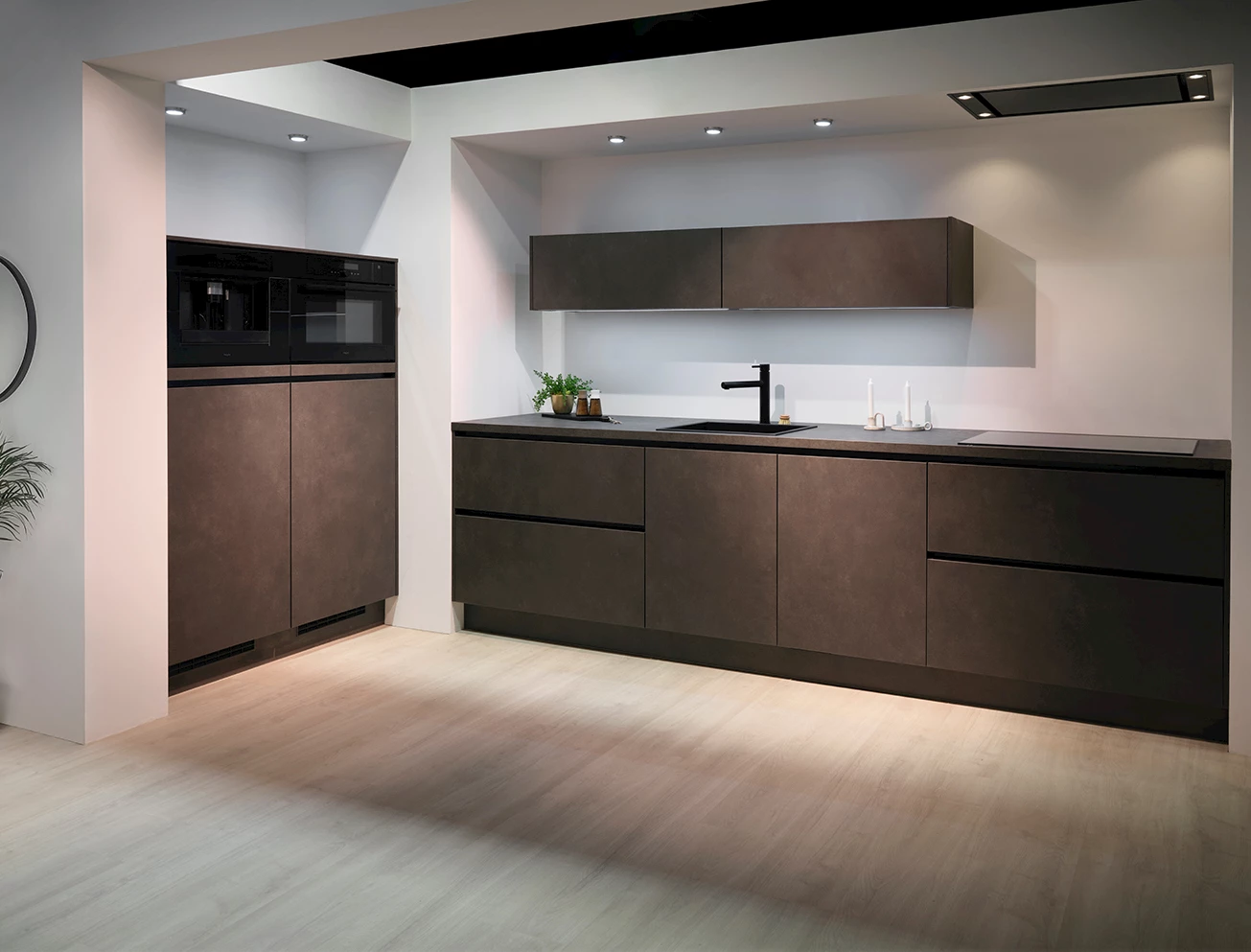 Donkere betonlook keuken