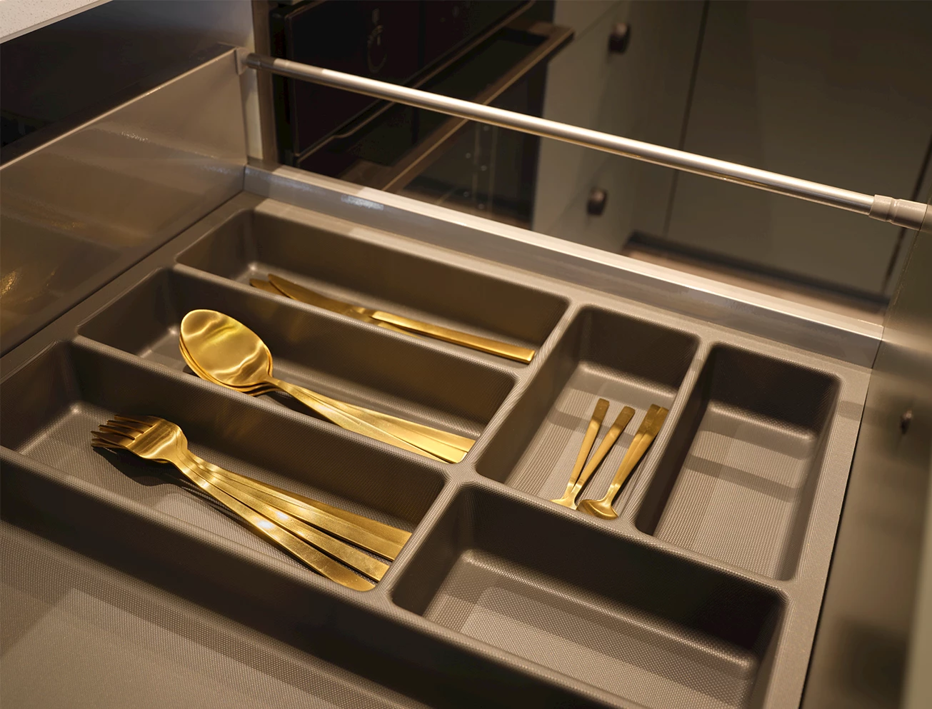 Mogelijkheden bestekbak