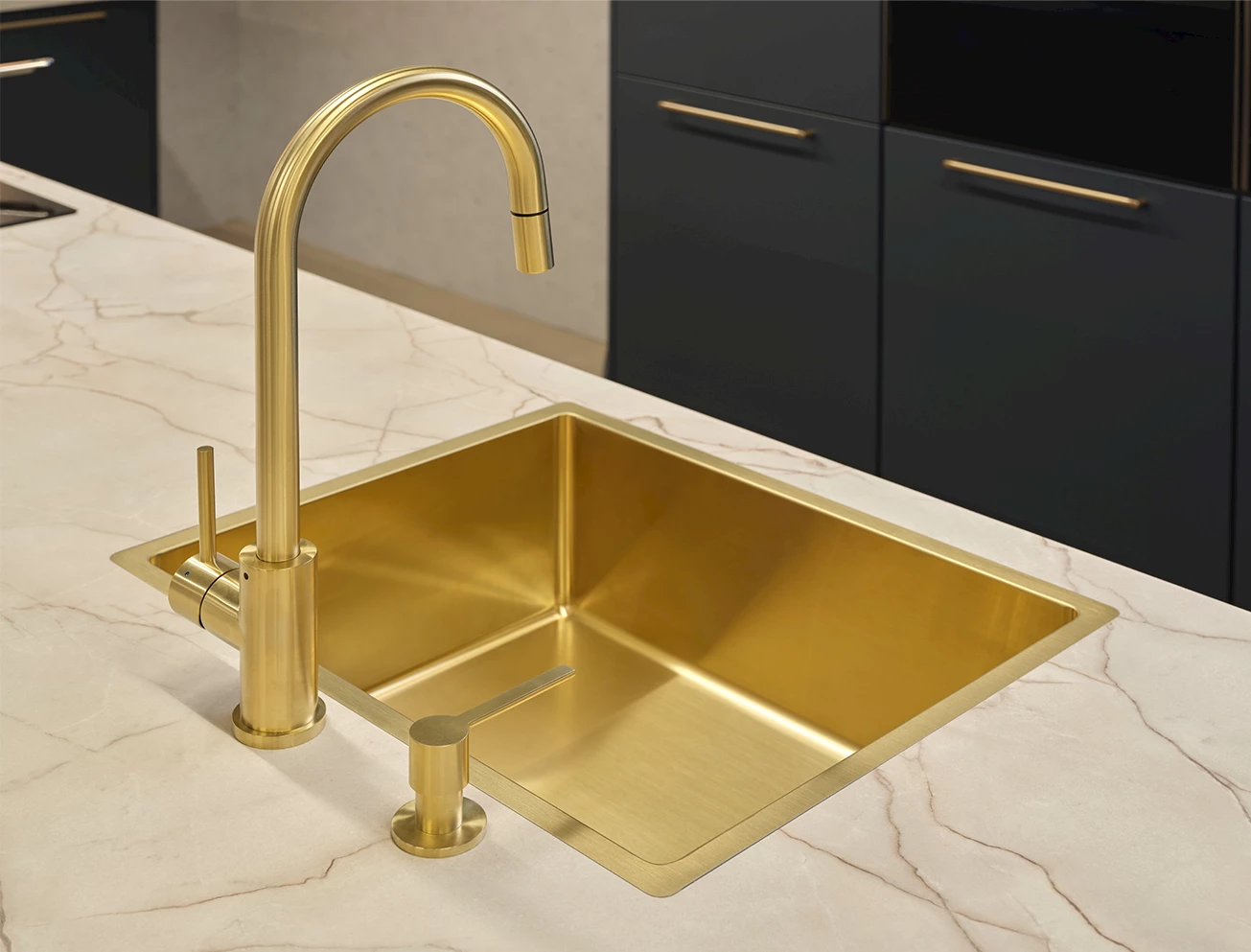 Kunststof werkblad schoonmaken