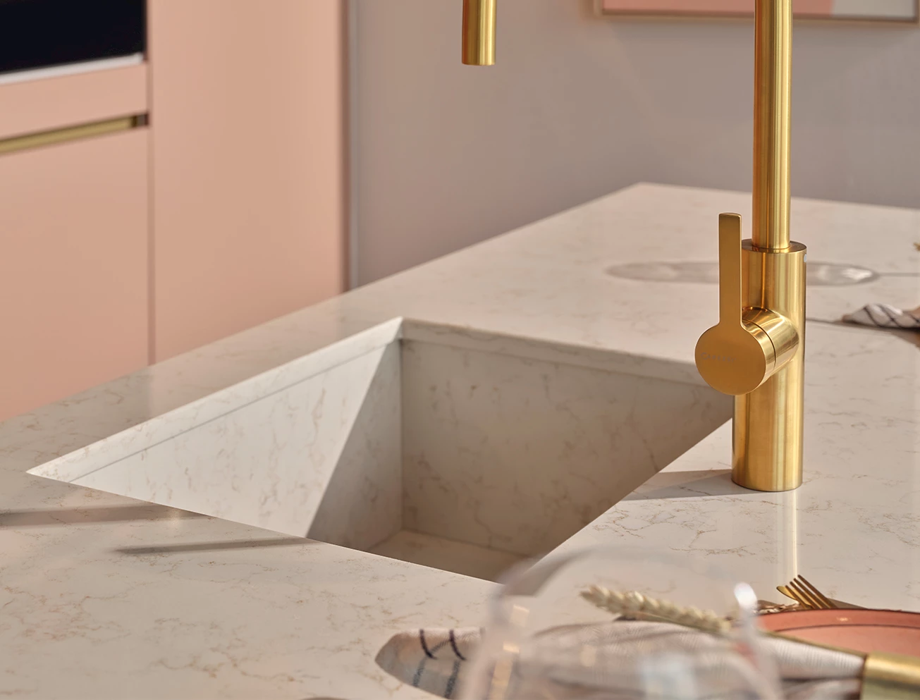 Composiet werkblad schoonmaken