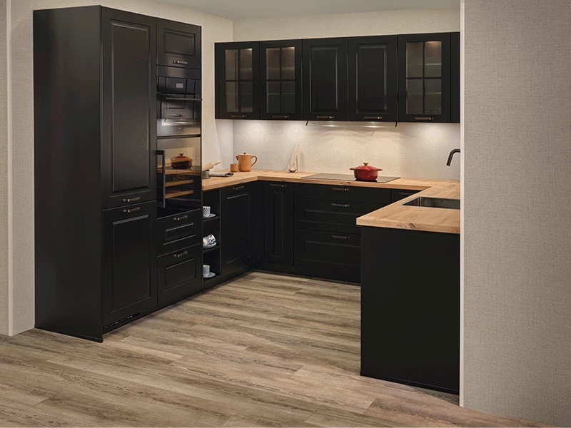 Nostalgische keuken zwart