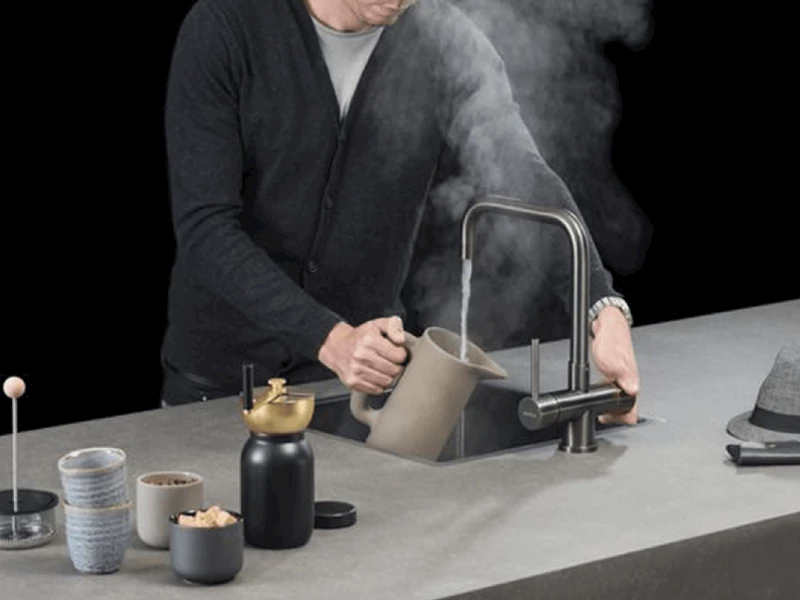 Materiaal en kleur kraan