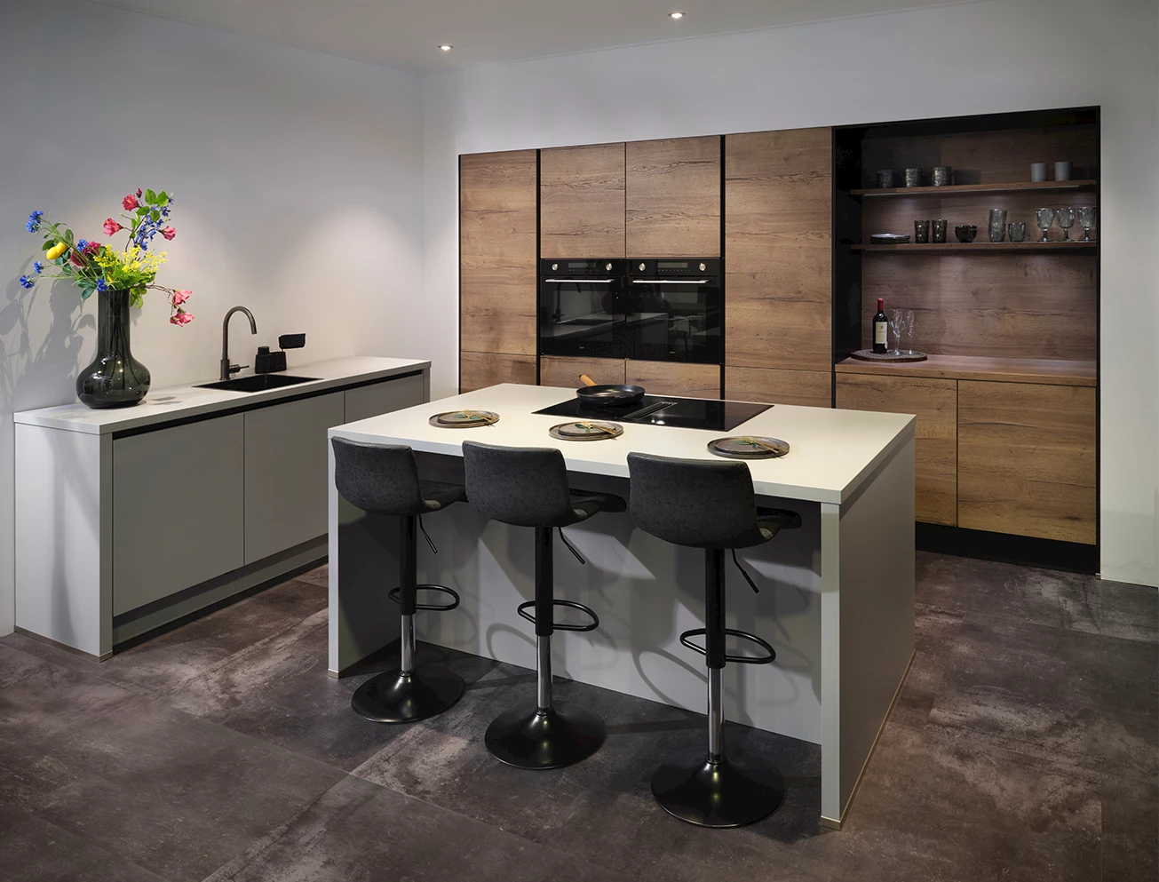 Keuken kookeiland met bar