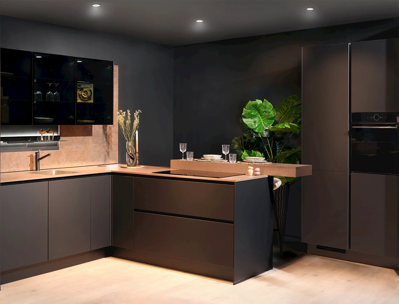 Open hoekkeuken met bar