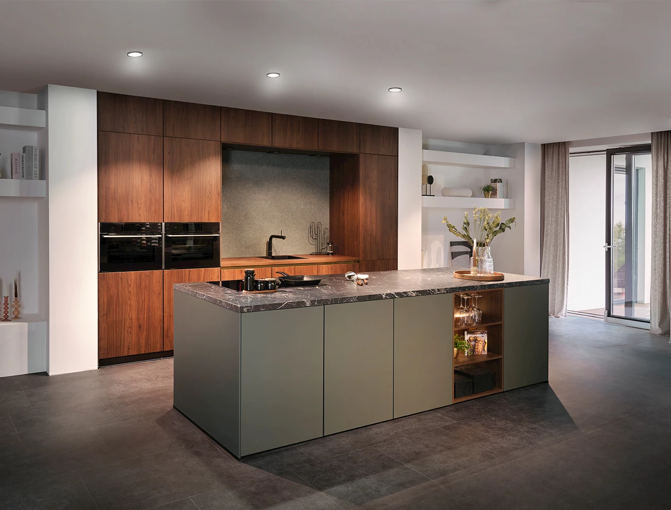 Keuken met groen eiland