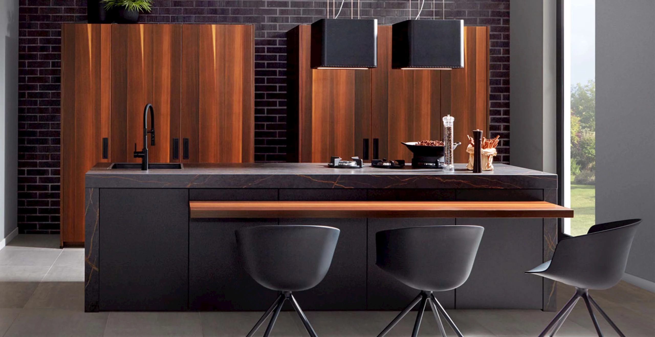 Moderne keuken met hout (1)