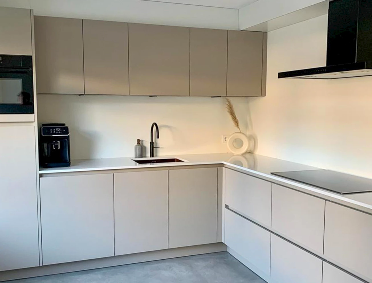 Keuken met of zonder bovenkast